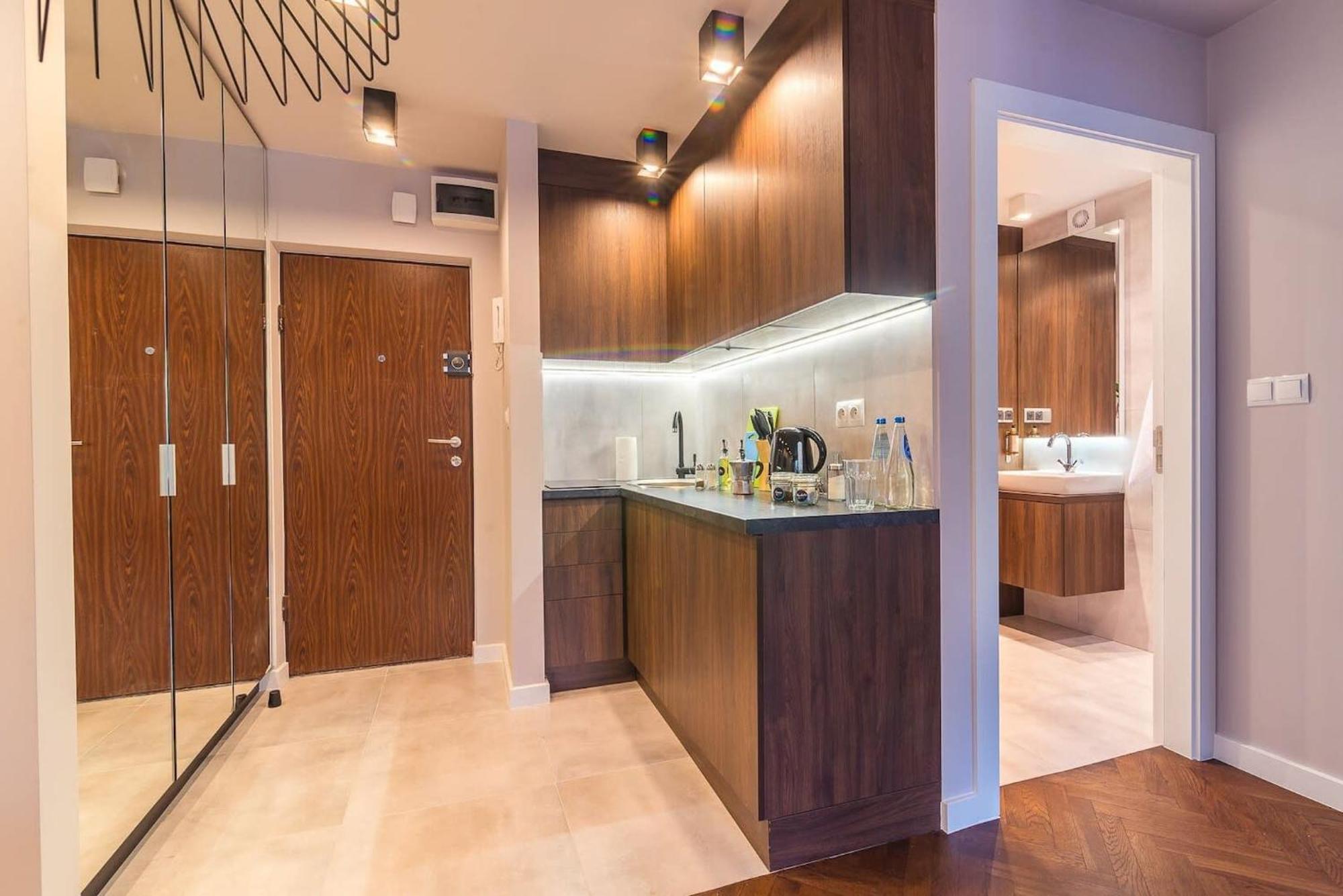 Bruna 2 - Charming By Renters Apartment Warsaw